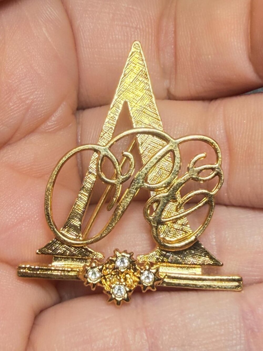 Avon President's Club Award Brooch 1992 Letter A Rhinestone Vintage